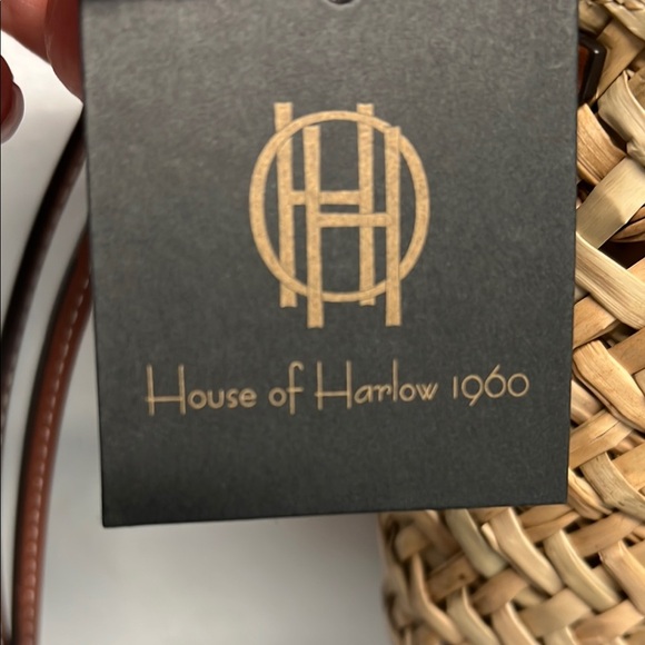 House of Harlow 1960 | Woven Bag w/ Removable Crossbody Strap - Picture 3 of 15